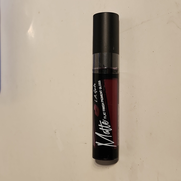 LA Girl Makeup Backstage La Girl Flat Finish Pigment Gloss Poshmark